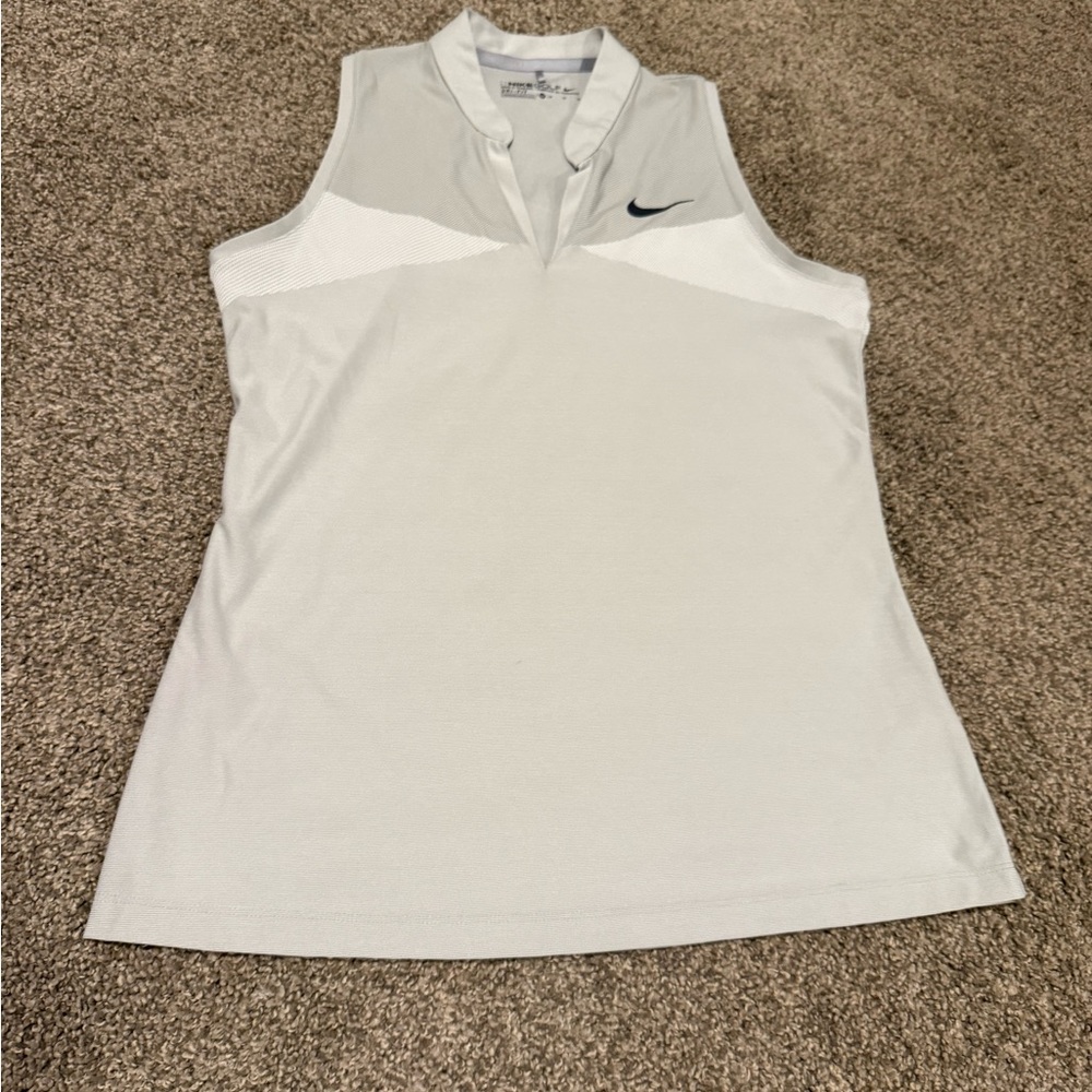 Nike Women's Light Gray and White Tank Top
